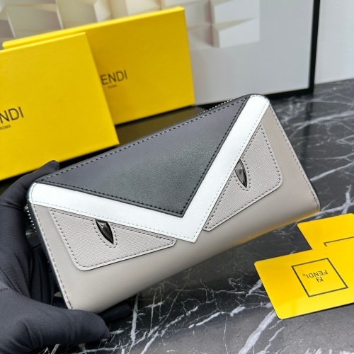 Replica Fendi Wallets For Unisex #1122916 $42.00 USD for Wholesale