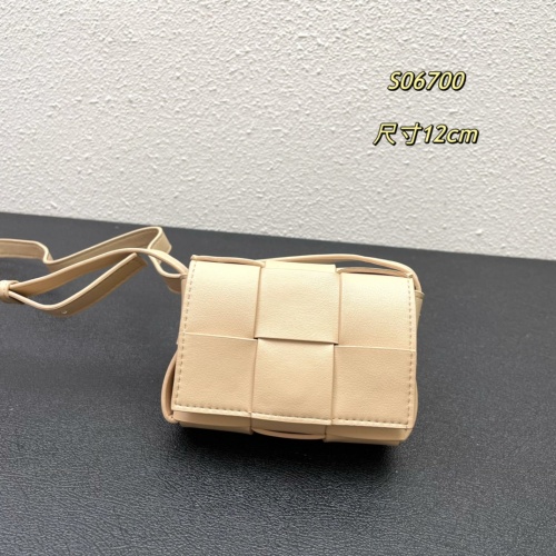 Bottega Veneta BV AAA Quality Messenger Bags For Women #1129383 $98.00 USD, Wholesale Replica Bottega Veneta BV AAA Quality Messenger Bags