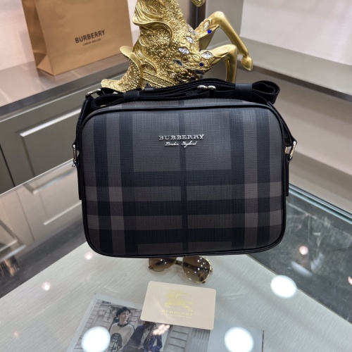 Burberry AAA Man Messenger Bags #1132574 $100.00 USD, Wholesale Replica Burberry AAA Man Messenger Bags