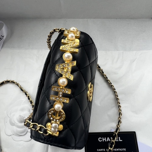 Replica Chanel AAA Quality Messenger Bags For Women #1132933 $82.00 USD for Wholesale