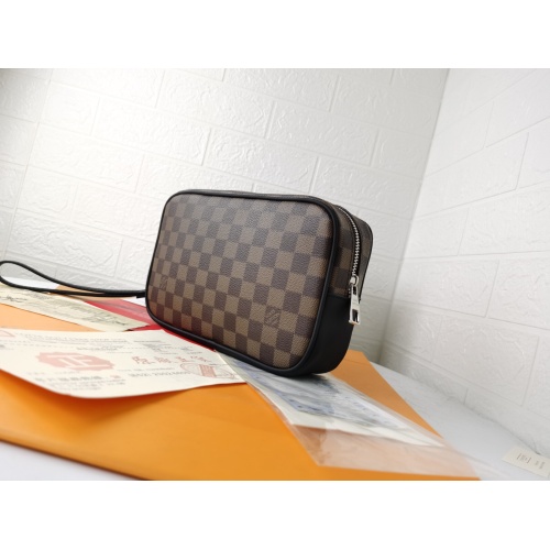 Replica Louis Vuitton AAA Man Wallets #1133024 $48.00 USD for Wholesale