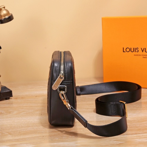 Replica Louis Vuitton AAA Man Messenger Bags #1137537 $92.00 USD for Wholesale