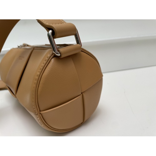 Replica Bottega Veneta BV AAA Quality Messenger Bags For Women #1144277 $92.00 USD for Wholesale