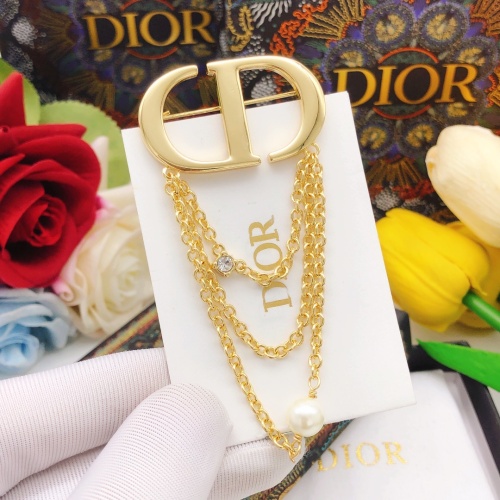 Christian Dior Brooches For Women #1146033 $27.00 USD, Wholesale Replica Christian Dior Brooches