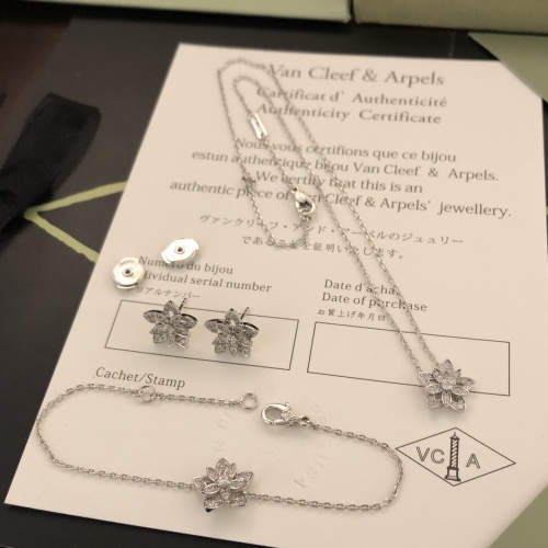 Van Cleef &amp; Arpels Jewelry Set For Women #1146223 $76.00 USD, Wholesale Replica Van Cleef &amp; Arpels Jewelry Set