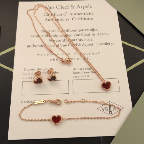 Van Cleef &amp; Arpels Jewelry Set For Women #1153924 $64.00 USD, Wholesale Replica Van Cleef &amp; Arpels Jewelry Set