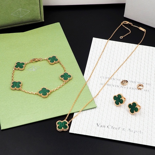 Van Cleef &amp; Arpels Jewelry Set For Women #1154837 $60.00 USD, Wholesale Replica Van Cleef &amp; Arpels Jewelry Set