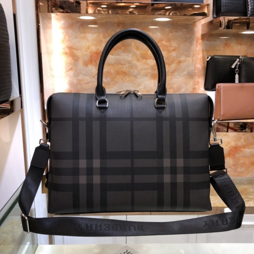 Burberry AAA Man Handbags #1155531 $132.00 USD, Wholesale Replica Burberry AAA Man Handbags