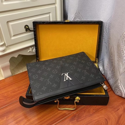 Replica Louis Vuitton AAA Man Wallets #1155891 $64.00 USD for Wholesale