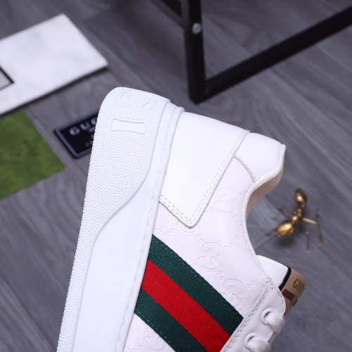 Replica Gucci Casual Shoes For Men #1156133 $76.00 USD for Wholesale