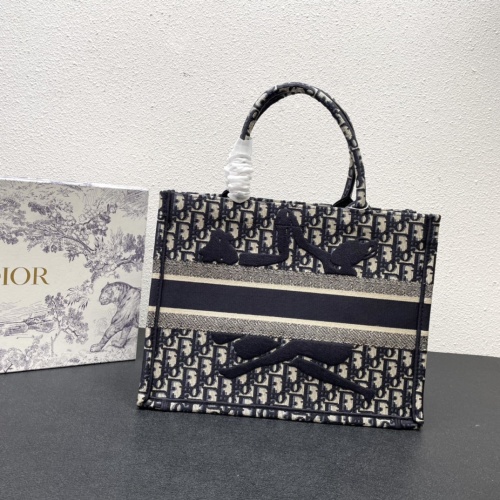 Replica Christian Dior AAA Quality Tote-Handbags For Women #1158462 $115.00 USD for Wholesale