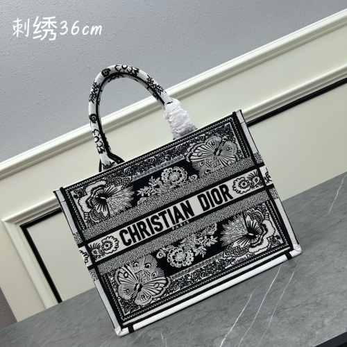 Christian Dior AAA Quality Tote-Handbags For Women #1158465 $102.00 USD, Wholesale Replica Christian Dior AAA Handbags