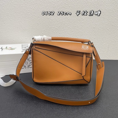 LOEWE AAA Quality Messenger Bags For Women #1158891 $92.00 USD, Wholesale Replica LOEWE AAA Messenger Bags