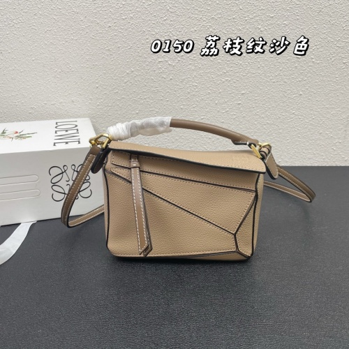 LOEWE AAA Quality Messenger Bags For Women #1158907 $88.00 USD, Wholesale Replica LOEWE AAA Messenger Bags