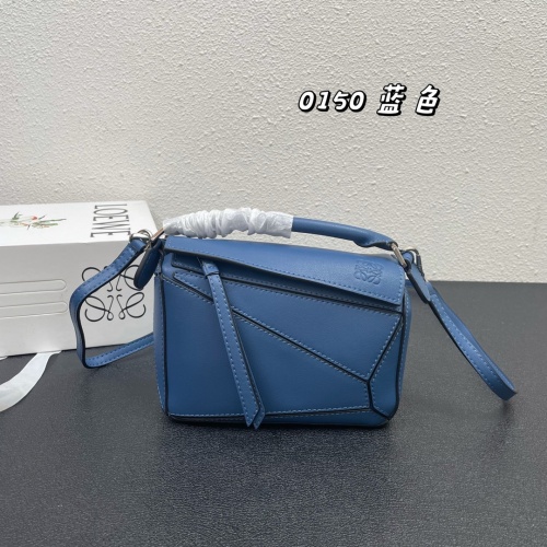 LOEWE AAA Quality Messenger Bags For Women #1158917 $88.00 USD, Wholesale Replica LOEWE AAA Messenger Bags