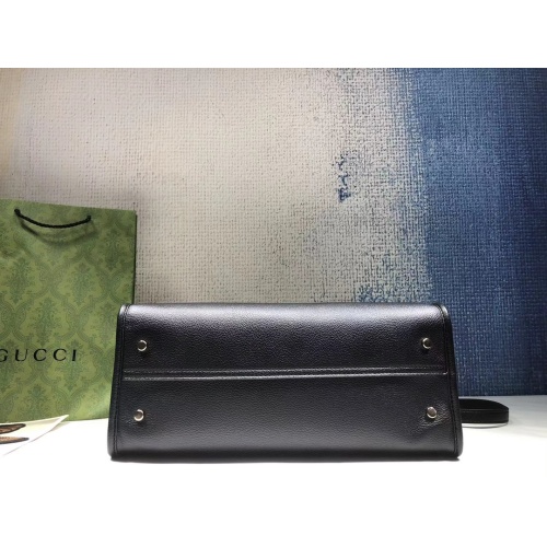 Replica Gucci AAA Quality Handbags For Women #1160327 $98.00 USD for Wholesale