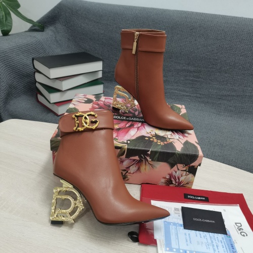 Replica Dolce & Gabbana D&G Boots For Women #1163107 $172.00 USD for Wholesale