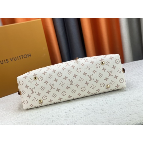 Replica Louis Vuitton AAA Quality Shoulder Bags For Women #1170561 $72.00 USD for Wholesale