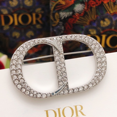 Christian Dior Brooches For Women #1170647 $29.00 USD, Wholesale Replica Christian Dior Brooches