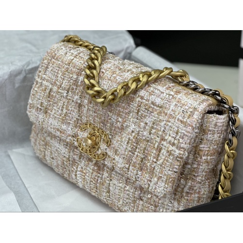 Replica Chanel AAA Quality Messenger Bags For Women #1174281 $182.00 USD for Wholesale