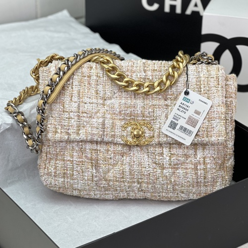 Chanel AAA Quality Messenger Bags For Women #1174286 $190.00 USD, Wholesale Replica Chanel AAA Messenger Bags