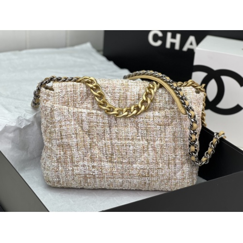 Replica Chanel AAA Quality Messenger Bags For Women #1174286 $190.00 USD for Wholesale