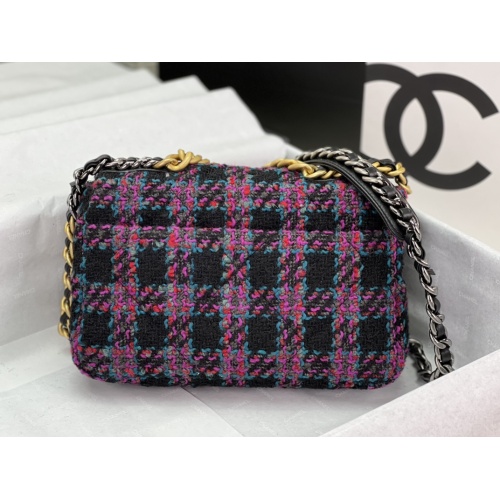 Replica Chanel AAA Quality Messenger Bags For Women #1174298 $182.00 USD for Wholesale