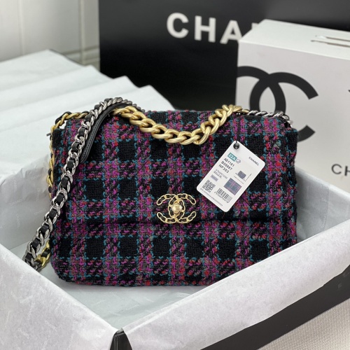 Chanel AAA Quality Messenger Bags For Women #1174299 $190.00 USD, Wholesale Replica Chanel AAA Messenger Bags