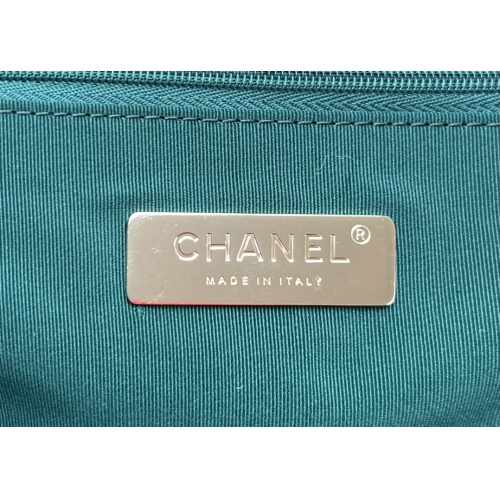 Replica Chanel AAA Quality Messenger Bags For Women #1174300 $182.00 USD for Wholesale