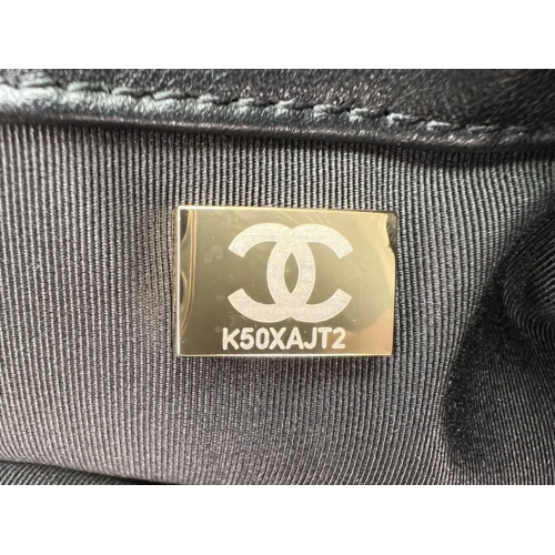 Replica Chanel AAA Quality Messenger Bags For Women #1174305 $182.00 USD for Wholesale