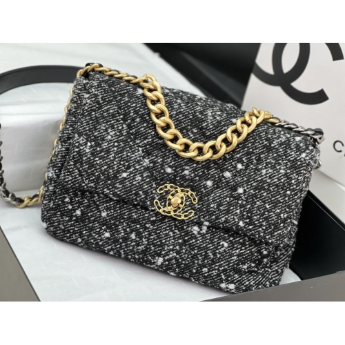 Replica Chanel AAA Quality Messenger Bags For Women #1174306 $190.00 USD for Wholesale