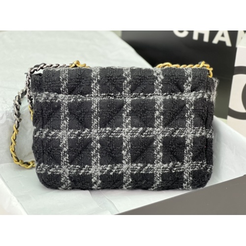 Replica Chanel AAA Quality Messenger Bags For Women #1174314 $190.00 USD for Wholesale