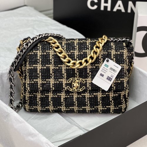 Chanel AAA Quality Messenger Bags For Women #1174317 $190.00 USD, Wholesale Replica Chanel AAA Messenger Bags