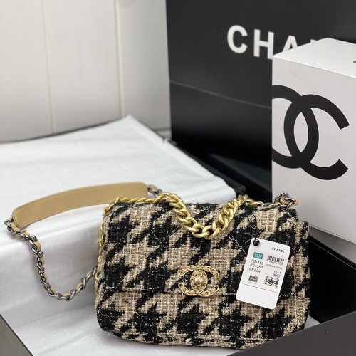 Chanel AAA Quality Messenger Bags For Women #1174318 $182.00 USD, Wholesale Replica Chanel AAA Messenger Bags