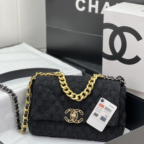 Chanel AAA Quality Messenger Bags For Women #1174327 $182.00 USD, Wholesale Replica Chanel AAA Messenger Bags