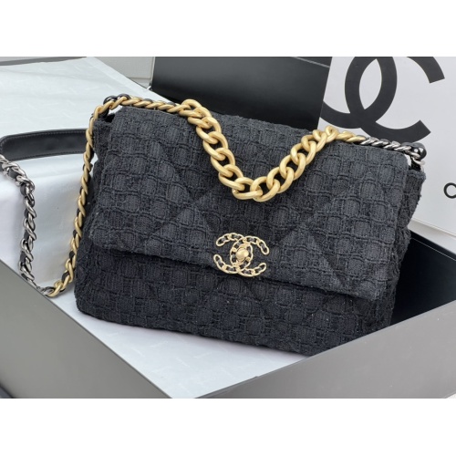 Chanel AAA Quality Messenger Bags For Women #1174328 $190.00 USD, Wholesale Replica Chanel AAA Messenger Bags