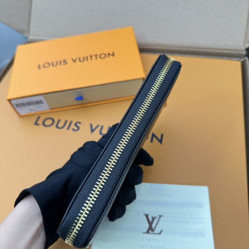 Replica Louis Vuitton LV Wallets For Women #1174418 $42.00 USD for Wholesale