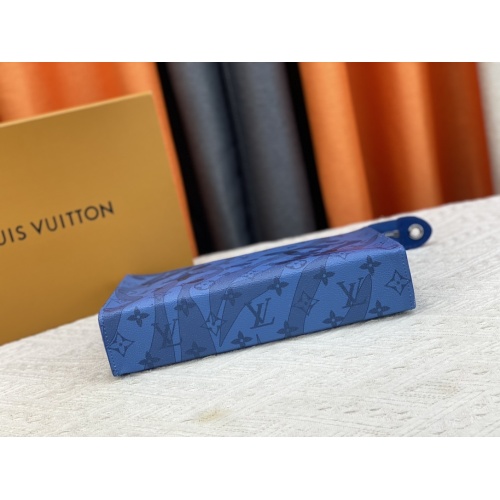 Replica Louis Vuitton LV Wallets For Unisex #1174617 $52.00 USD for Wholesale