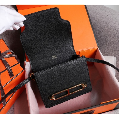 Replica Hermes AAA Quality Messenger Bags For Women #1175021 $115.00 USD for Wholesale