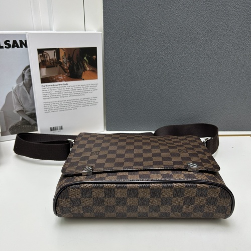 Replica Louis Vuitton AAA Man Messenger Bags #1182619 $80.00 USD for Wholesale