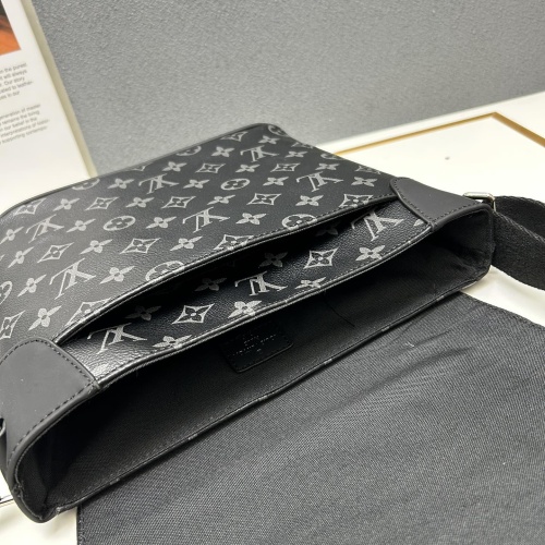 Replica Louis Vuitton AAA Man Messenger Bags #1182622 $80.00 USD for Wholesale