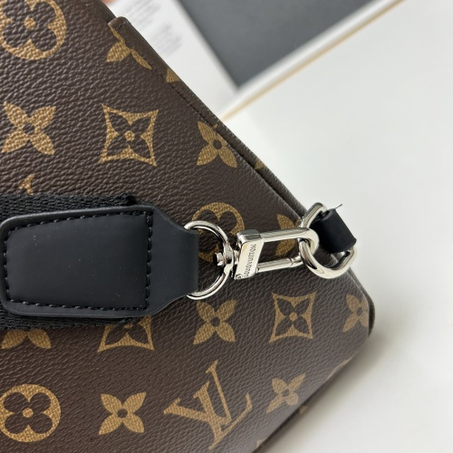 Replica Louis Vuitton AAA Man Messenger Bags #1182631 $76.00 USD for Wholesale