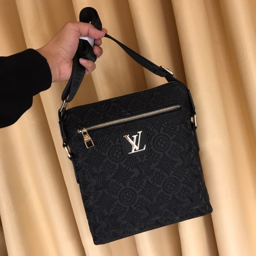 Louis Vuitton AAA Man Messenger Bags #1182856 $92.00 USD, Wholesale Replica Louis Vuitton AAA Man Messenger Bags