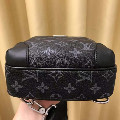 Replica Louis Vuitton AAA Man Messenger Bags #1182869 $82.00 USD for Wholesale