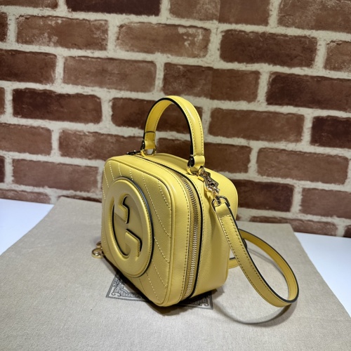 Replica Gucci AAA Quality Messenger Bags For Women #1183051 $190.00 USD for Wholesale