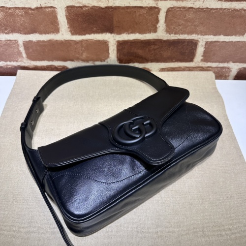 Replica Gucci AAA Quality Shoulder Bags For Women #1183082 $210.00 USD for Wholesale