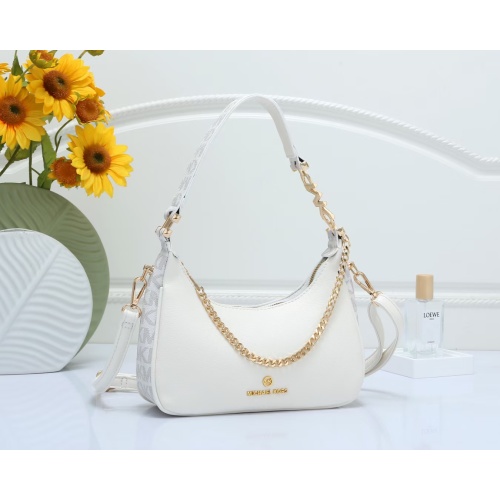 Michael Kors Messenger Bags For Women #1185292 $32.00 USD, Wholesale Replica Michael Kors Messenger Bags