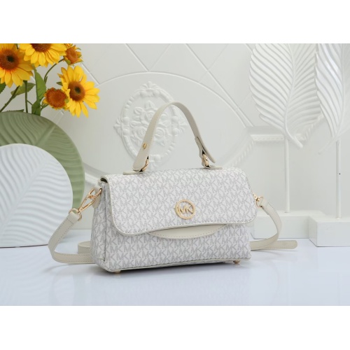 Michael Kors Messenger Bags For Women #1185297 $34.00 USD, Wholesale Replica Michael Kors Messenger Bags