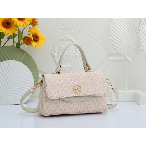 Michael Kors Messenger Bags For Women #1185300 $34.00 USD, Wholesale Replica Michael Kors Messenger Bags