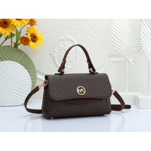 Michael Kors Messenger Bags For Women #1185306 $34.00 USD, Wholesale Replica Michael Kors Messenger Bags